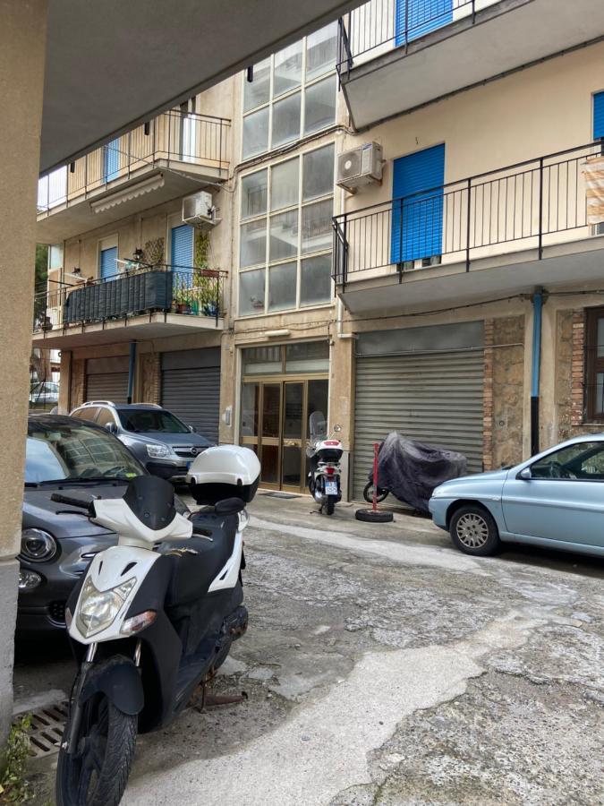 Na Za' Pina Apartment Cefalu Exterior photo